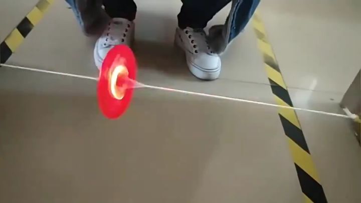 Creative Light-emitting Gyro Toy Pull Line Flywheel Toys Spinning with Lights Colorful Toys for Kids