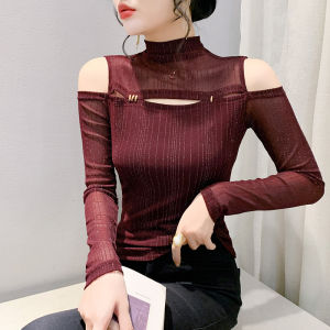 Yimei Áo thun lụa sáng màu lưới ý nghĩa thiết kế 2024 áo đỏ hở vai tay áo dài gợi cảm Thời trang mùa thu phong cách mới lớn xinh đẹp cho nữ