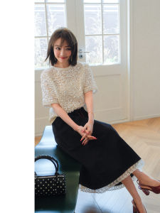 MIUCO | Chân Váy Dài A-Line Cao Waist Gắn Ren