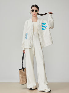 XIAODADEHUA | Year of Snake Embroidery White Womens Sportswear Set