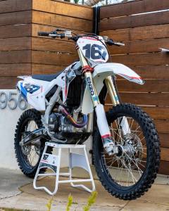 Produk Decal Stiker Motor Honda Crf 450 putih glossy custom desain racing