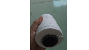 CHỈ MAY BAO 20/9PE LOẠI 2 200G/ CUỘN