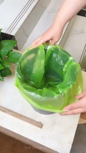 100pcs Mugwort drawstring garbage bag household thickened and enlarged automatic closing garbage bag