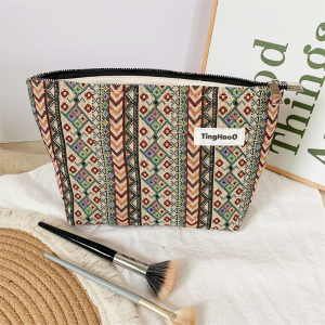 Original Design Fabric Makeup Womens Bag Skincare Storage Bag Large Capacity Ethnic Style Retro Minority Elegance Artsy