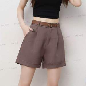 Trouser Short for Women with Belt included