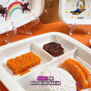 Piring Anak Karakter Dino Ultraman 3 Sekat Melamin Tebal Kekinian