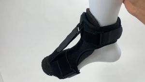 DIDI 1PCS ฝ่าเท้า Fasciitis รั้งไนท์เฝือกพร้อมแผ่นเมมโมรี่โฟมนุ่มสําหรับ Achilles Tendonitis บรรเทาเท้าหล่นส้นเท้าโค้ง รองรับอาการปวดข้อเท้าสําหรับผู้หญิงผู้ชาย