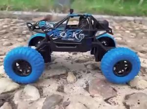 [TM55]Mainan Remote Mobil Balap Tinggi / Big Size Wheel Drive Car / Mainan Mobil Remot / Mainan Mobil Tahan Banting Besar / Mobil Balap Roda Besar