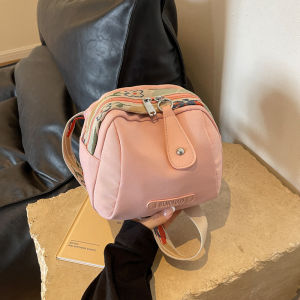 Waterproof Nylon Crossbody Bag Large Capacity Ladies Shoulder Bag Commuter Bag Casual Design 2026 New Style Womens Bag