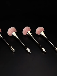 Rose Gold Blush Brush Large Fluffy Soft Face Powder Makeup Brush Professional Cosmetic Make Up Tool For Cheeks Contour Blusher