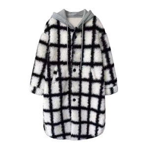 เสื้อแจ็คเก็ตขนแกะลายสก็อตสไตล์เกาหลี ทรงหลวม แขนยาว ปกตั้ง ปกติ ฤดูหนาว 2025 ใหม่ อบอุ่น ขนาดใหญ่ เสื้อคลุมกันหนาว
