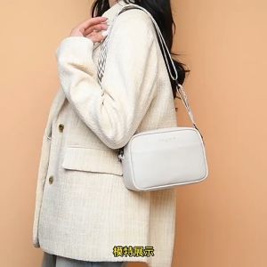 Carlio Women sling bag casual handbag forever young shoulder handbag beg tangan wanita murah Brown WHB0009