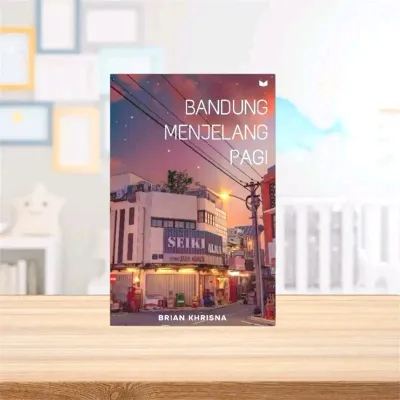 Buku Bandung Menjelang Pagi Oleh Brian Khrisna