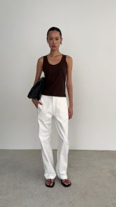 SUMMERWOOL – Jaye Pants: Off-White Straight Leg Trousers กางเกงขายาวสีขาว ทรงตรง