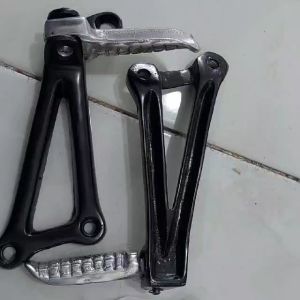 Footstep Postep Bostep Pijakan Kaki Belakang Kawasaki Ninja RR tebal kuat Coting Hitam