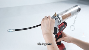 Thân bơm mỡ pin 12000PSIMáy bơm mỡ pin dùng 21VThân bơm mỡ điện hoàn toàn tự động Lõi đồng 100%