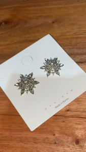Anting Stud Bunga Bintang Kristal Elegan – Crystal Bloom Star Earrings Korean Style A384