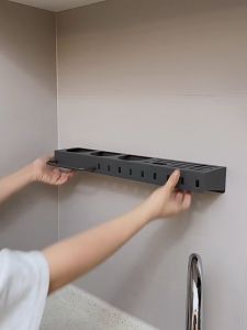 มัลติฟังก์ชั่น ที่เก็บมีด ที่เสียบมีดติดผนัง ระบายน้ำ ชั้นเก็บของใช้ครัว ติดผนังได้ ไม่ต้องเจาะ พร้อมถาดรองน้ำด้านล่าง