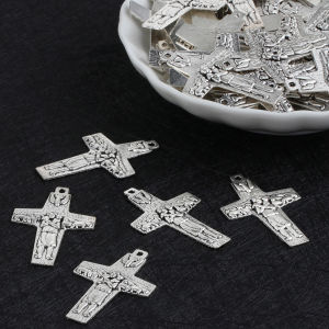 30pcs Pope Francis Papal Cross Charms Silver Color Catholic The Good Shepard Cross Pendants for DIY Making Accessories