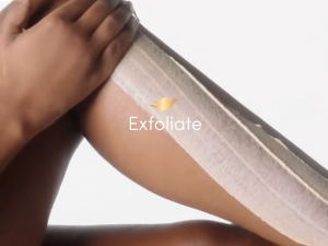 [Dove] Exfoliating Body Scrub Polish – Lasting Hydration Deep Cleanse Restores Natural Radiance