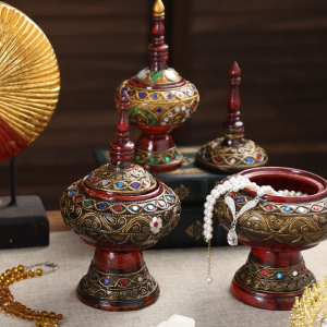 ผอบไม้ กล่องเก็บของไม้สไตล์ล้านนา ของประดับห้องนั่งเล่น โต๊ะโรงแรมสไตล์ไทย กล่องพร้อมฝากปิดติดกระจกสี กล่องเก็บผลไม้แห้ง