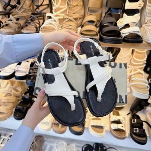 Dép Sandal Xỏ Ngón Nữ Da Mềm Form Chuẩn Hottrend 2025 Sandal Xỏ Ngón Đế Cối Cá Tính Đi Biển