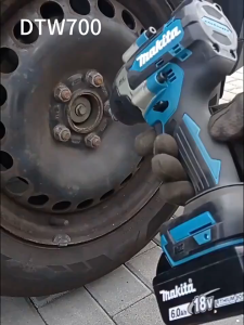 Makita 18V DTW700 Wrench Rechargeable Power Tools Lithium Battery Brushless High Torque Electric Wrench  Cordless Impact (1 Charger 2 Batteries)