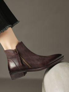 Comfortable Retro Short Chelsea Boots for Women Top Layer Cowhide Upper Lining Head Layer Pigskin Winter Flat Heel Zipper Closure