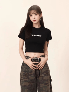 เสื้อยืดแขนสั้นทรงเข้ารูป WASSUP สำหรับผู้หญิง ทรงเข้ารูป คอกลม แขนสั้น ทรงเข้ารูป สำหรับเต้นรำ แฟชั่นฤดูร้อน เสื้อผ้าทำงาน
