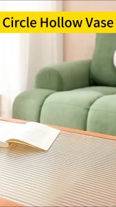 Donut Vase Circle Hollow Vase Modern Matte Plastic Vase for Entryway Living Room Bedroom Dining Table Centerpiece Office Home Decor