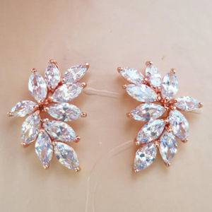 Huitan Sang Trọng Lá Bông Tai Đinh AAA Hầu Tước Đá Cubic Zirconia Phụ Kiện Tinh Tế Dành Cho Nữ DỰ TIỆC CƯỚI Tuyên Bố Trang Sức