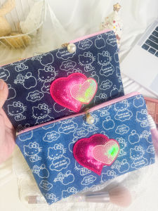 กระเป๋าเครื่องสำอาง INS 2025 ใหม่ ความจุขนาดใหญ่ กระเป๋าถือแบบพกพา สไตล์ไฮเอนด์ กระเป๋าใส่เครื่องสำอาง สำหรับผู้หญิง