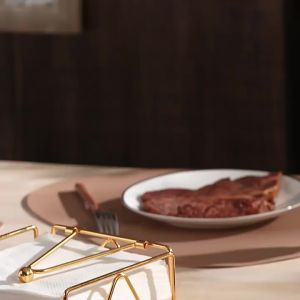 Tissue Holder Elegant Metal Napkin Holder Accessories Wood Home Decor Table Napkin Stand Kitchen