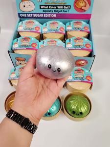 Đồ Chơi Bóp Xả Stress Hình Bánh Bao 8CM Có Kim Tuyến Và Hạt Quà Tặng Hấp Bánh Bằng Tre Vui Nhộn - Màu Sắc Ngẫu Nhiên
