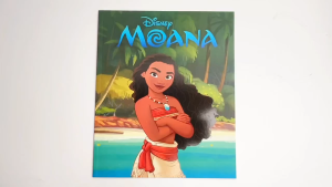 Disney Moana Picture Story Book For Kids To Read - Fiction - Picture Books - Tropical Island Scene Adventure Theme