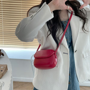 Red Saddle Bag Crossbody Phone Case Womens Versatile Simple Style Autumn New Retro INS Fashion Small Leather Goods