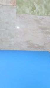 ตัวดันหลังสินค้าบนชั้นวาง ตัวดันสินค้า พลาสติก เหมือนเซเว่น มีแม่เหล็กที่ฐาน ตัวจ่ายสินค้า ดัดสินค้าให้อยู่ด้านหน้าสุดขอ