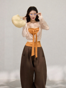 THROUS | Bộ Đồ Hai Mảnh Camisole Cổ V Có Dây Kéo Phong Cách hè