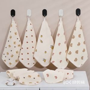 Khăn yếm vuông tam giác chất liệu 100% cotton tự nhiên 4 lớp cho bé mềm mại thoáng mát thấm hút tốt DD152