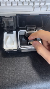 Hộp đựng thuốc nhiều ngăn nhỏ gọn tiện lợi