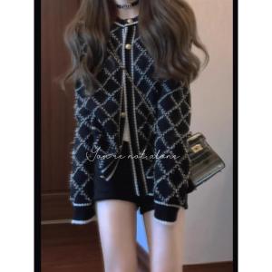 เสื้อคาร์ดิแกนถักหรูหรา กระดุมทอง ทรงหลวม สำหรับผู้หญิง ฤดูหนาว 2016 ผ้าฝ้ายผสมโพลีเอสเตอร์ ทรงหลวม ทรงหลวม