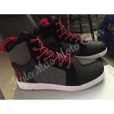 Duhan Riding Sneakers DS001