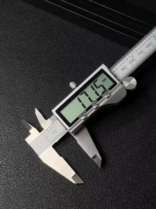 CASTA Sigmat Digital 150mm Jangka Sorong Digital Vernier Caliper 0.01mm Zinc Alloy untuk Robot DIY Teknik Mesin + Box