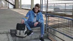 กระเป๋าสะพายหลังหนังคู่ผู้ชาย กระเป๋าเป้สะพายหลังนักเรียน มัธยม กระเป๋าเดินทาง คอมพิวเตอร์ ธุรกิจ คุณภาพชุดที่สวยงาม