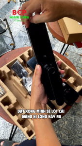 Hafele DL7100 912.05.498 Khóa Điện Tử Cho Cửa Gỗ – Màu Đen – Thiết Kế Nhỏ Gọn – Hàng Chính Hãng - CHB