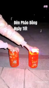 Pháo hoa thổi bong bóng có nhạc cao 3m đón tết giao thừa lễ hội. Dùng pin AA (MA -04)