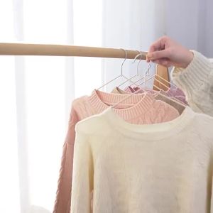 SIVASS | Non-Slip No-Trace Shoulder-Guard Home Clothes Hanger