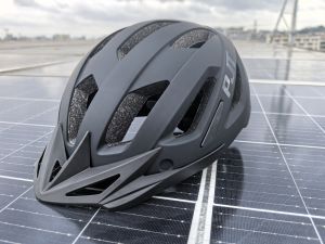 PJT Matte Cycling Helmet In-Mold Ultralight MTB Road Bike Helmet Men Women Cycling Safety Cap With Sun Visor Bicycel Helmet
