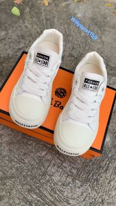 Sepatu Wanita Import Fashion Bertali Kasual Motif Lucu & Keren