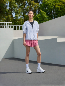 Nike | Breathable Shock Absorption Womens Road Running Shoes